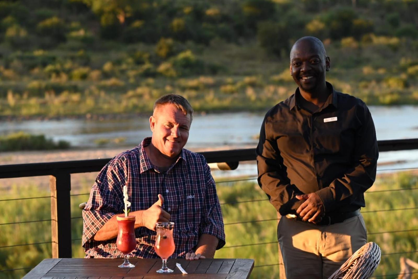Buckler'S Africa Lodge Kruger Park Komatipoort Esterno foto